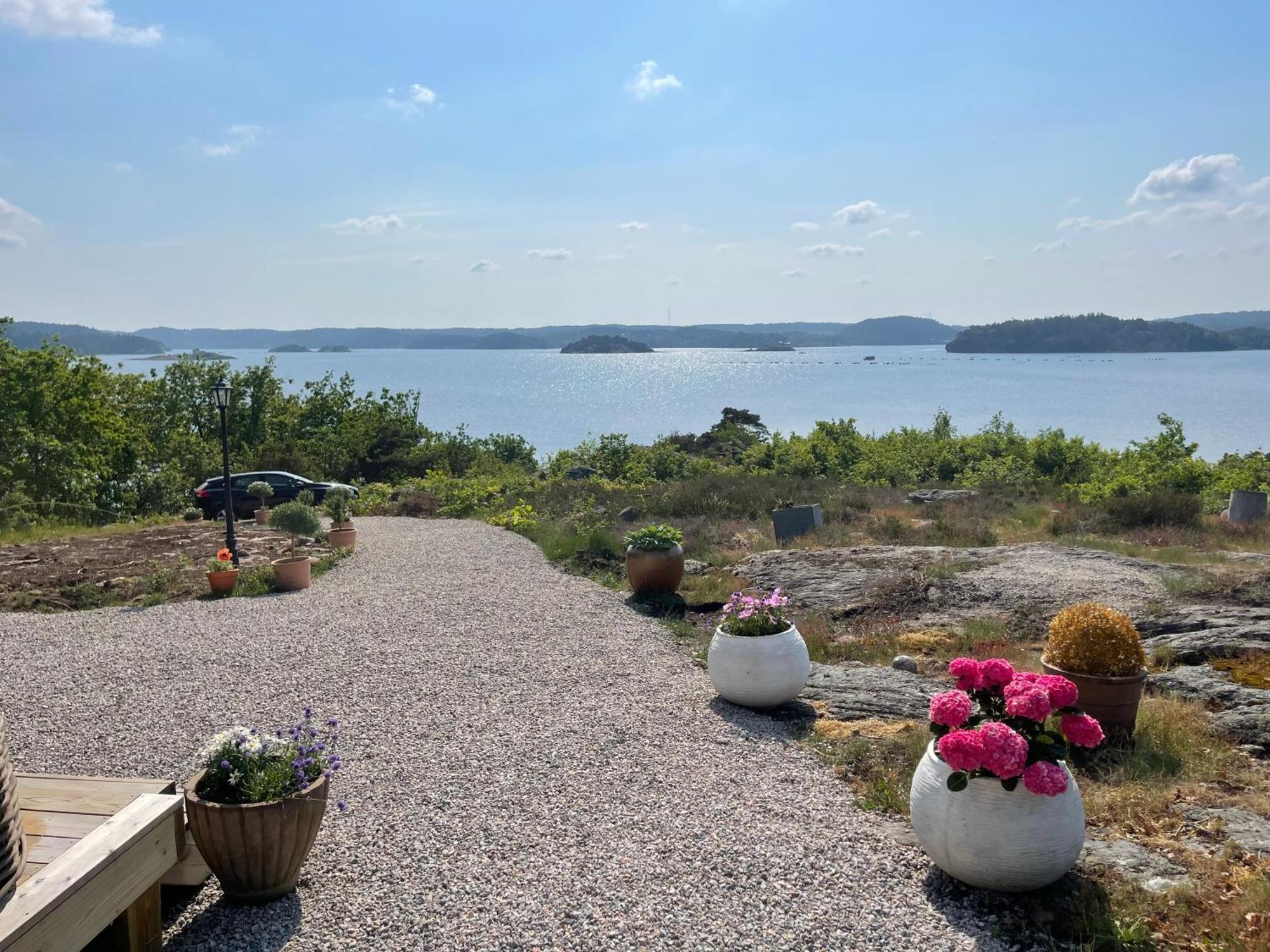 Seaside Dream With Jetty & Guest Cottage Ljungskile Eksteriør bilde